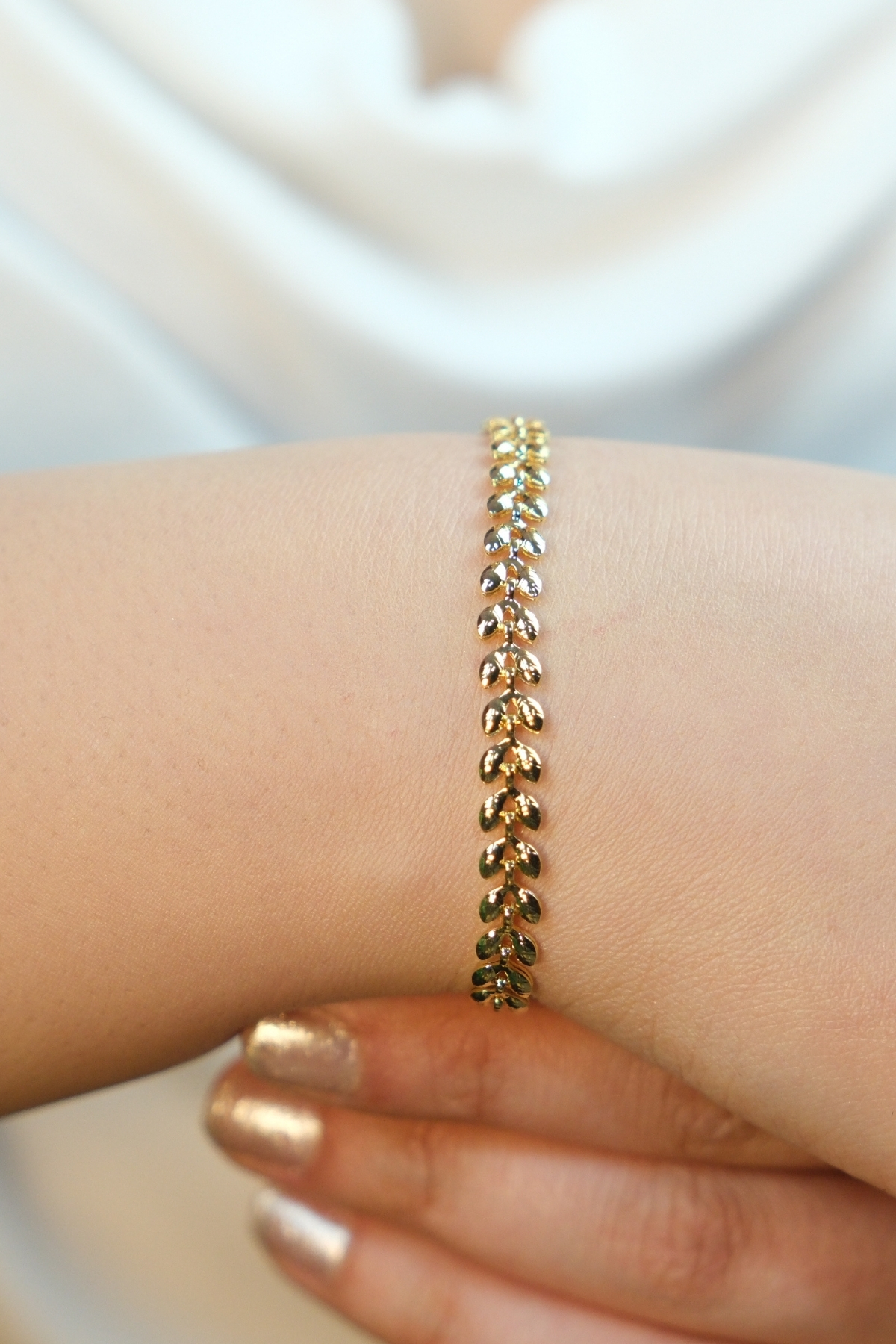 YAPRAK BİLEKLİK– “LYSORA”