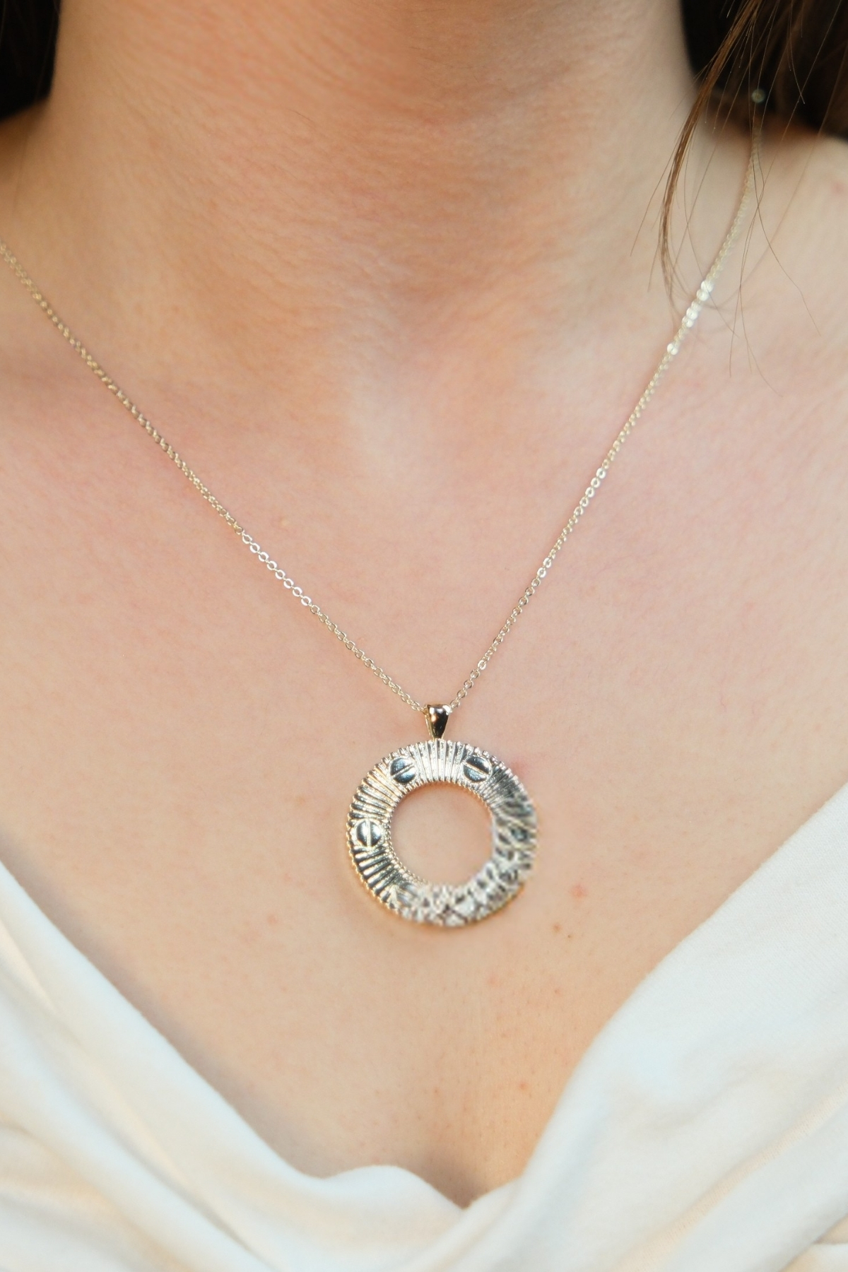 VİDALI KOLYE – “KYKLOS”