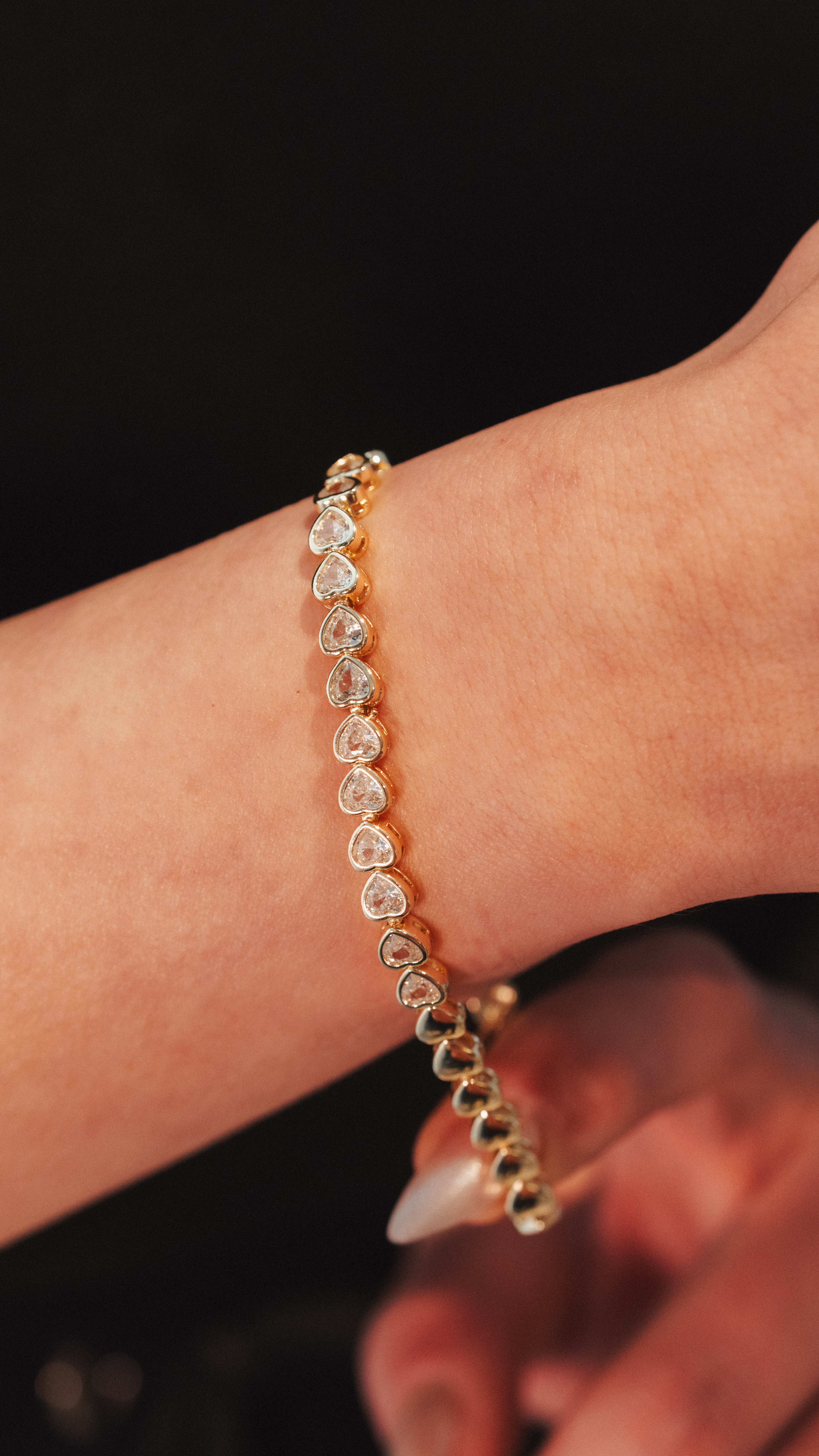 Taşlı Minik Kalp Bileklik